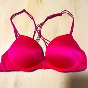 Victoria's Secret 32C Very Sexy Pushup Front Closure Crossback Bra